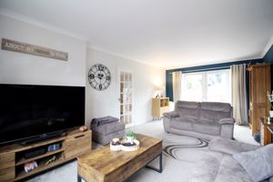 Lounge- click for photo gallery